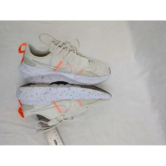 Size 7.5 - Nike Crater Impact Summit White Grey Fog orange detail. SH1 - Picture 8 of 10
